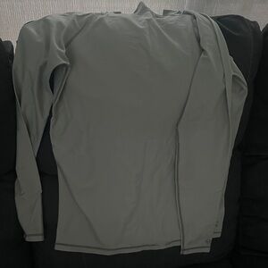 Long Sleeve Gray surf Shirt